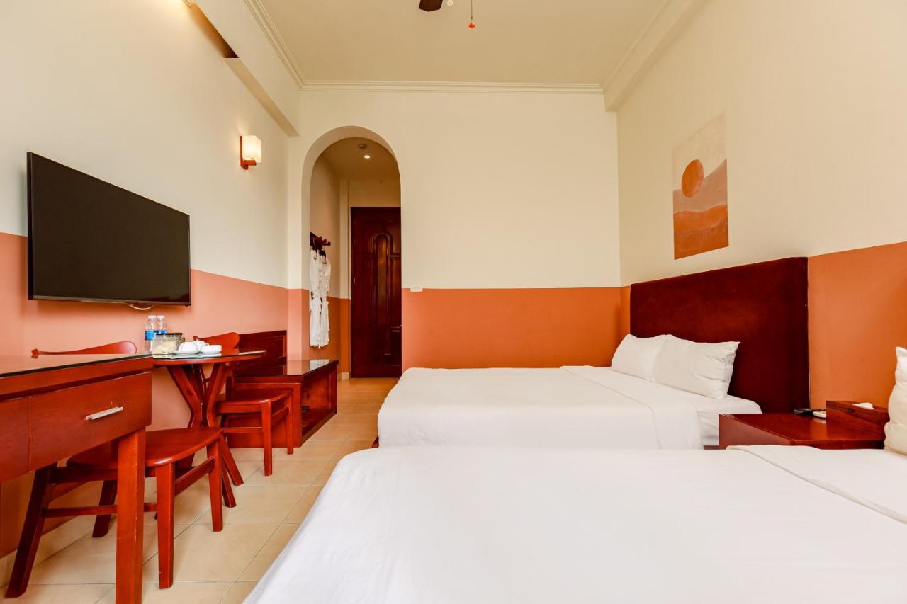 Super Oyo Capital O 1173 Le Grand Hanoi Hotel - The Ruby Bagian luar foto