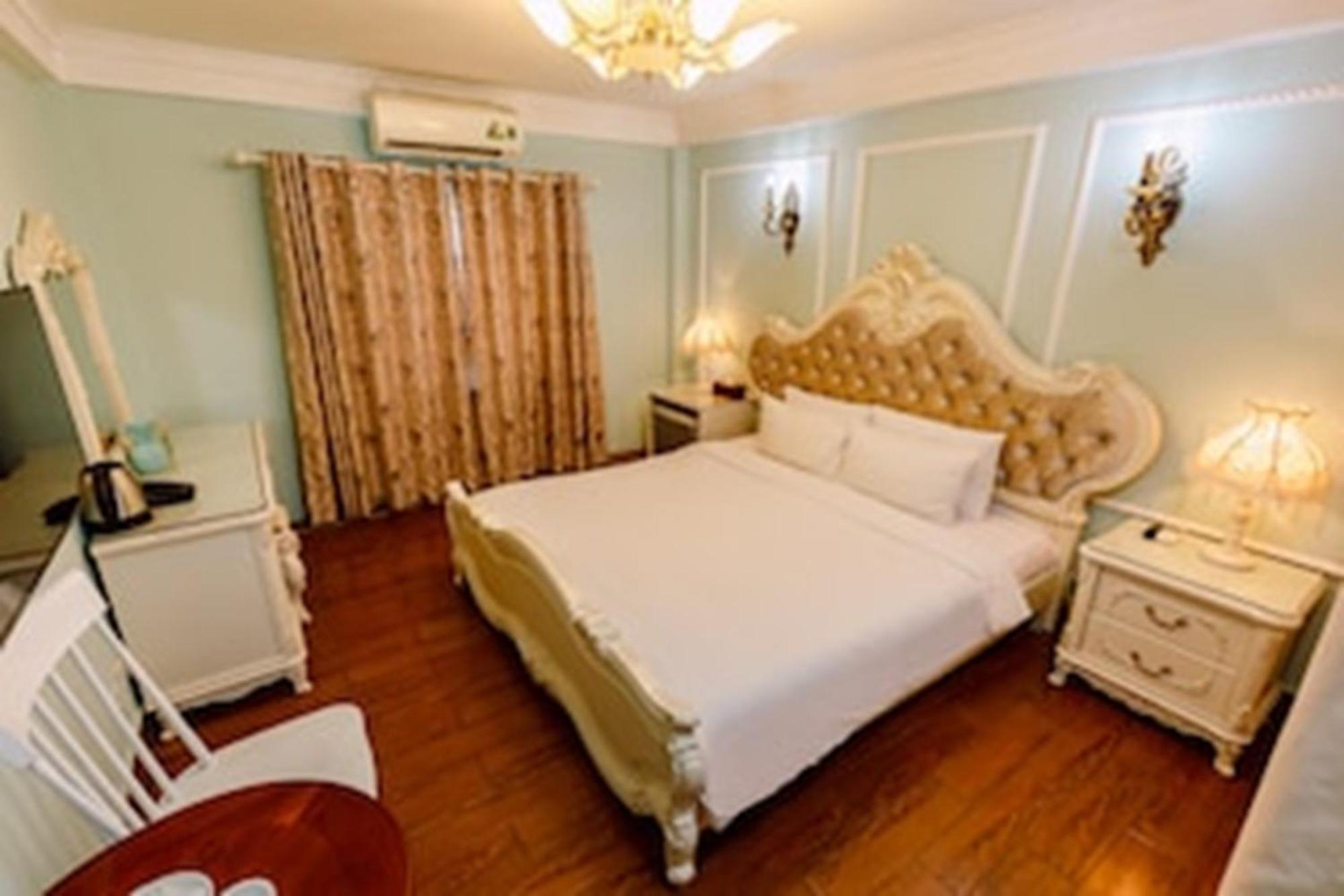 Super Oyo Capital O 1173 Le Grand Hanoi Hotel - The Ruby Bagian luar foto