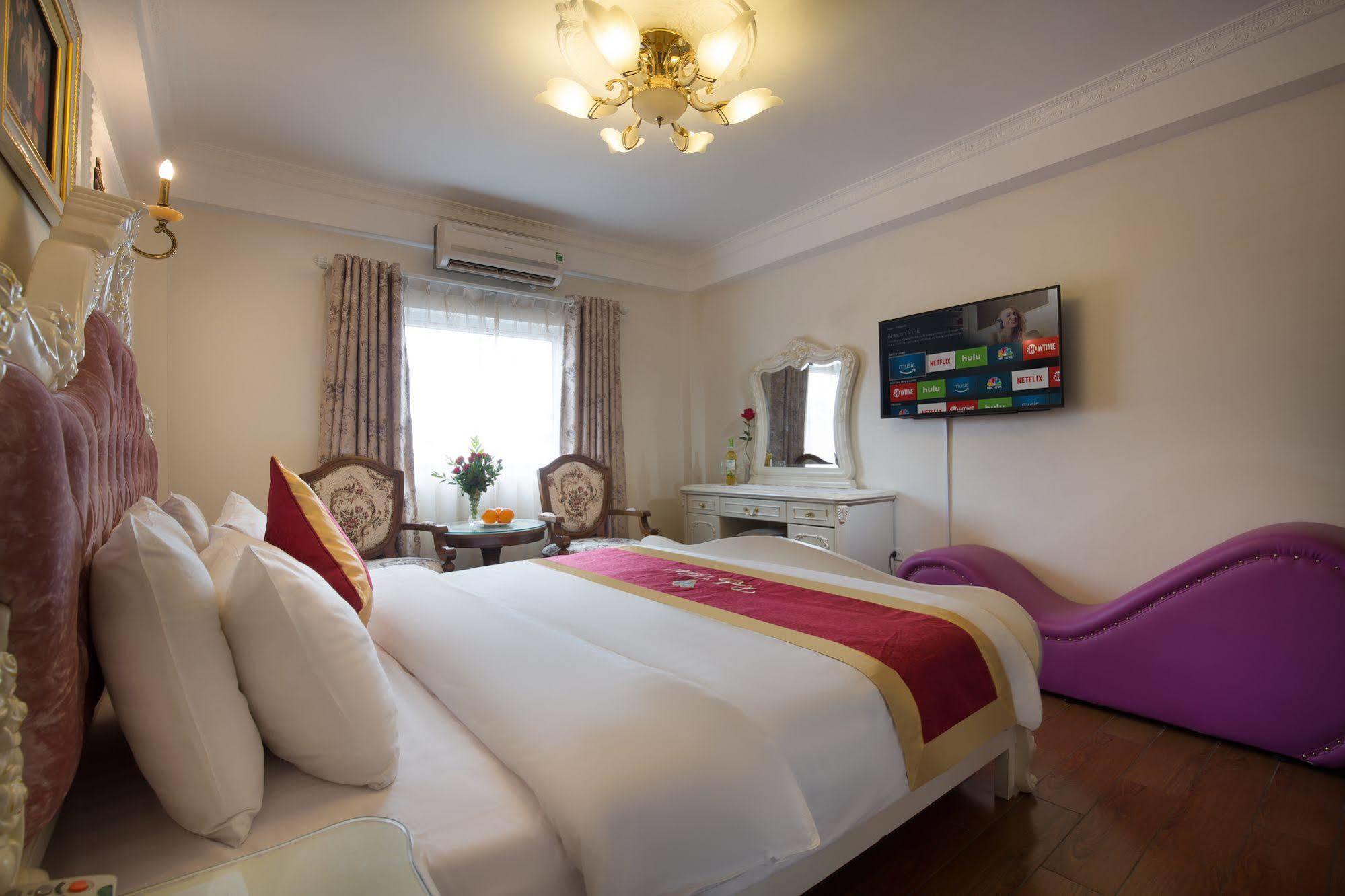 Super Oyo Capital O 1173 Le Grand Hanoi Hotel - The Ruby Bagian luar foto